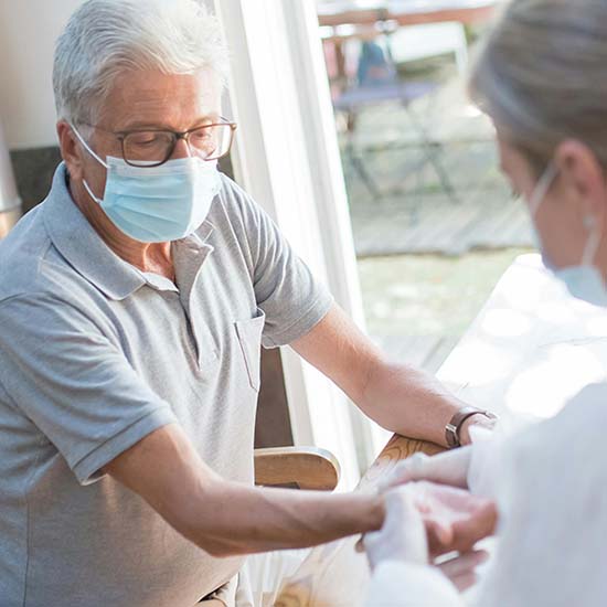 چرا خدمات پزشکی در منزل